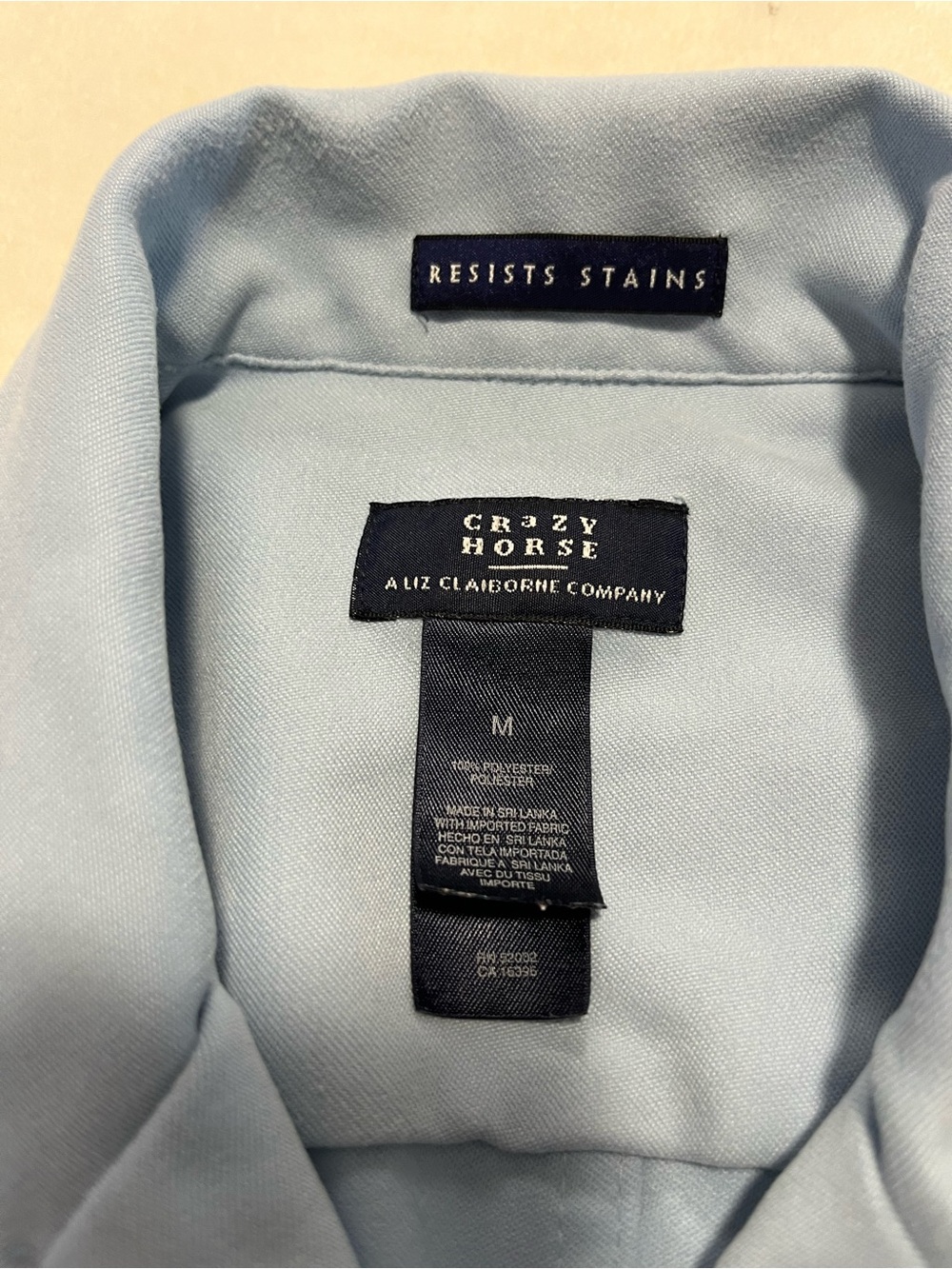 Crazy Horse Liz Claiborne Women’s Light Blue Button Front Shirt Size Medium - Picture 7 of 7